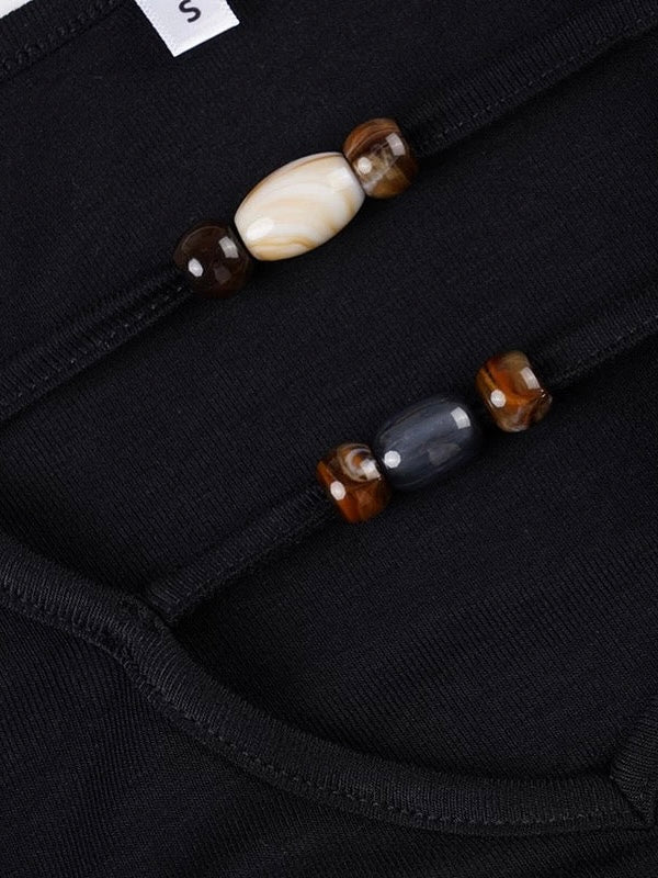 ビーズ付きVネックカットソー