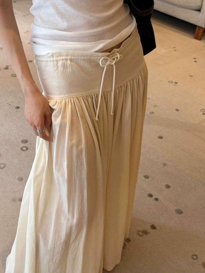 ヨーク切り替えテクスチャーワイドギャザーフレアパンツ