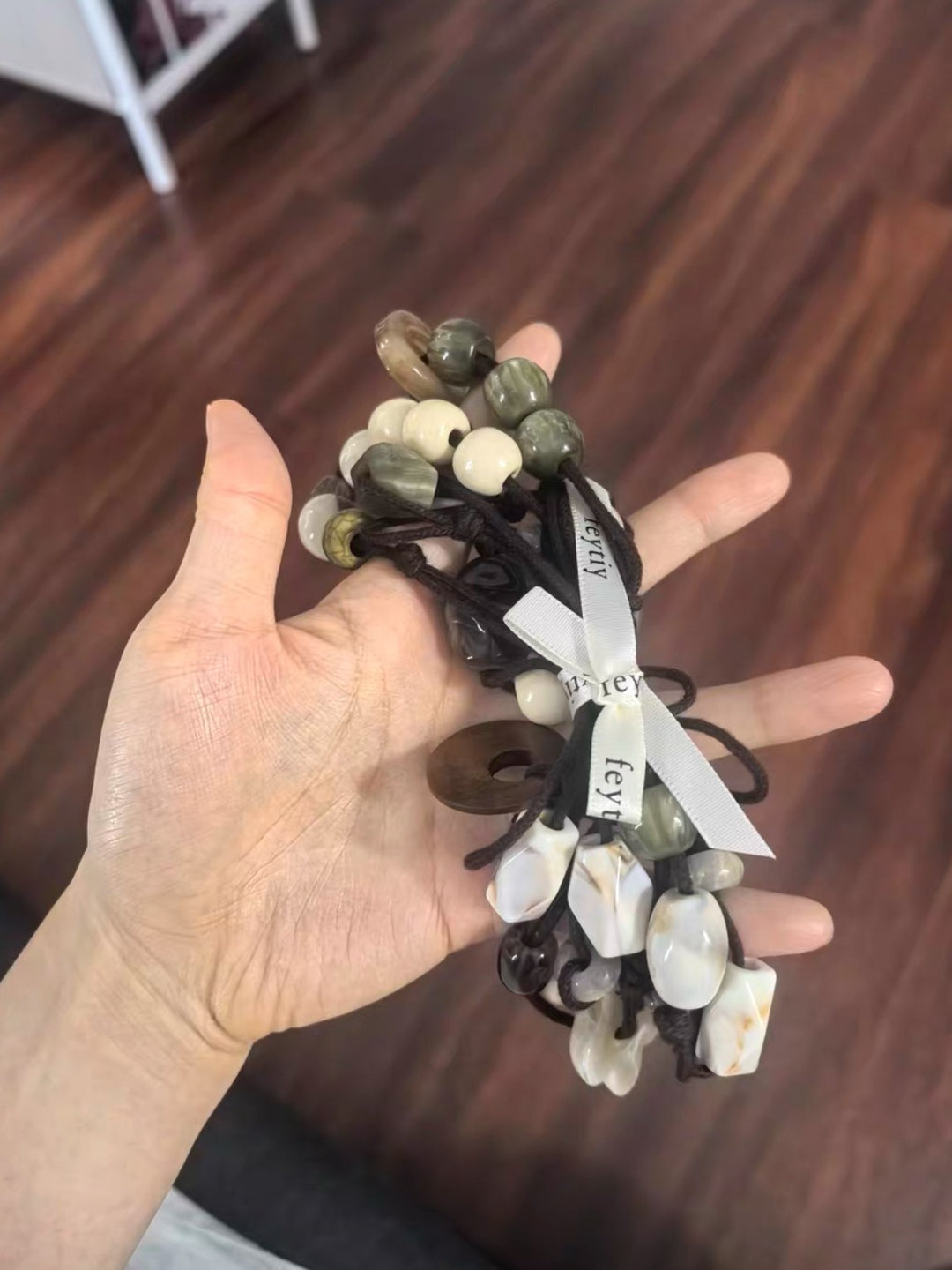 ビーズ付きベルト