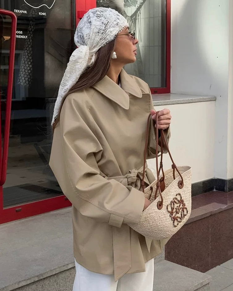 ハーフレングストレンチコート