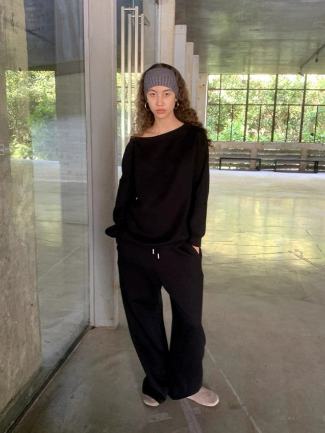 オフショルスウェットセットアップ