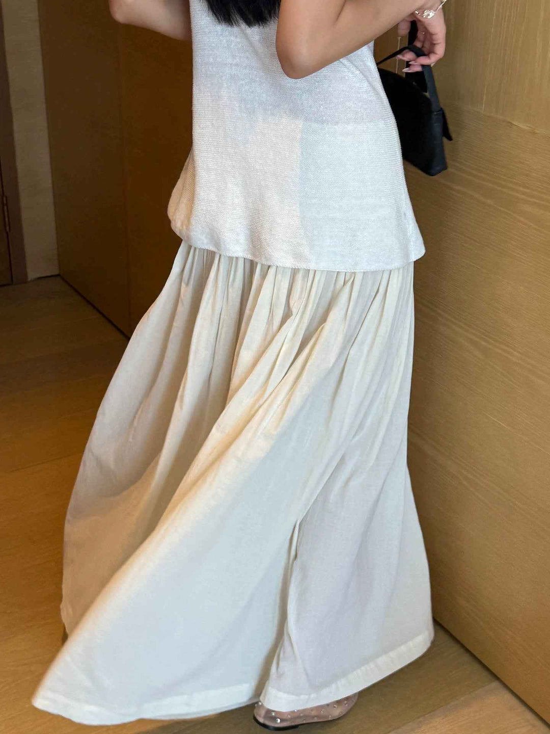 ヨーク切り替えテクスチャーワイドギャザーフレアパンツ