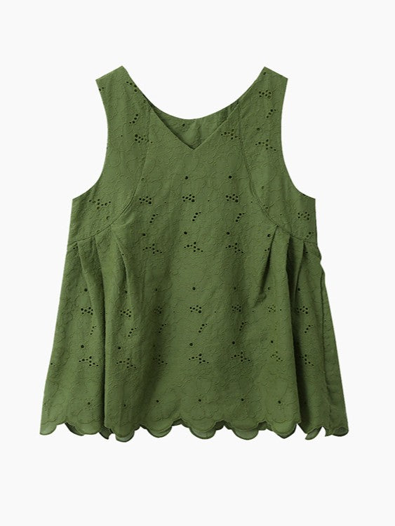 刺繍スカラップノースリーブトップス