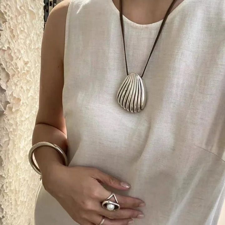 Silver 925 Plated Shellモチーフネックレス