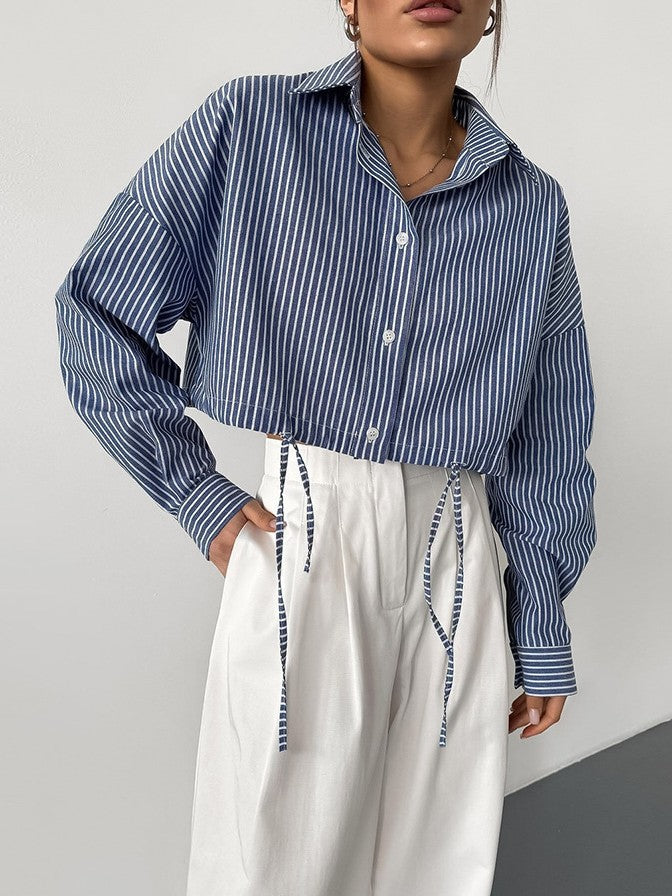 ストライプクロップドシャツ