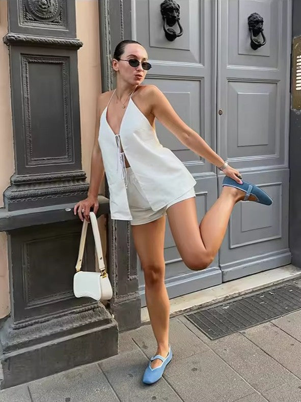 レースアップホルターネックショーツセット