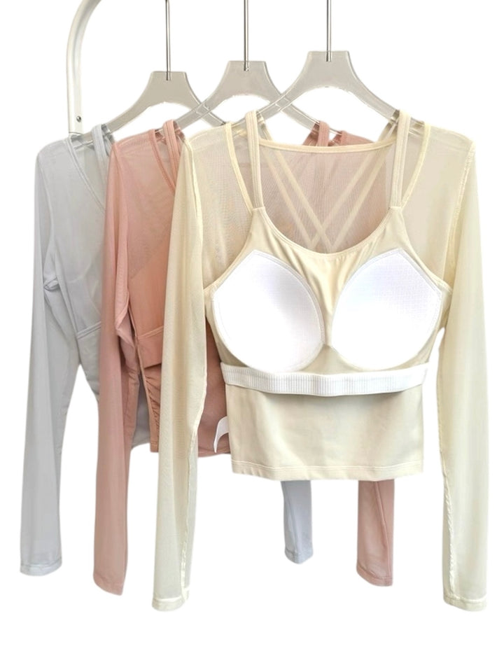 シアーカップイントップス＋フレアレギンスセット