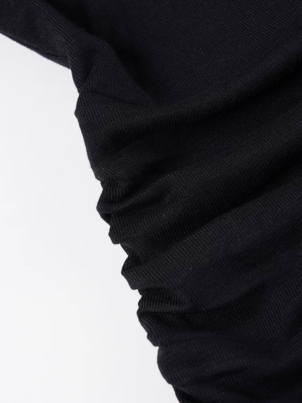 ビーズ付きVネックカットソー