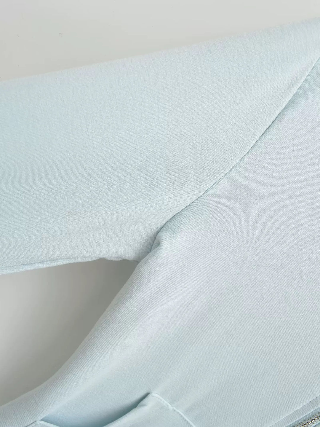 ベーシックソリッドカラージップアップパーカー