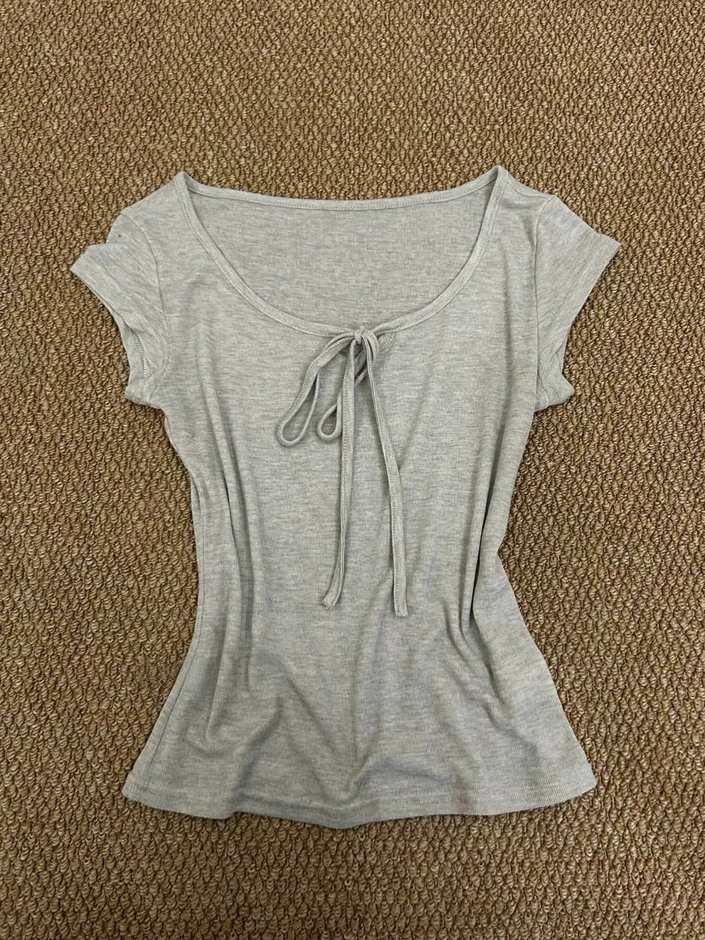 フロントリボンシアートップス