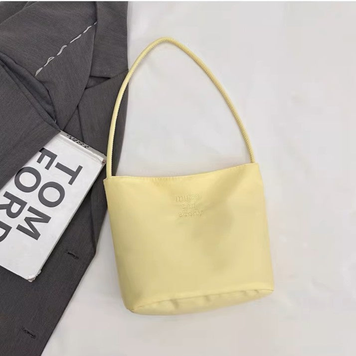 ニュアンスカラーワンショルダーバッグ