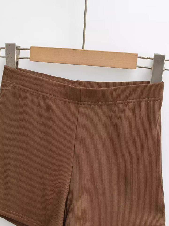 リブフィットショートパンツ