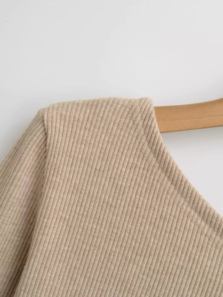 アシンメトリーネックリブトップス