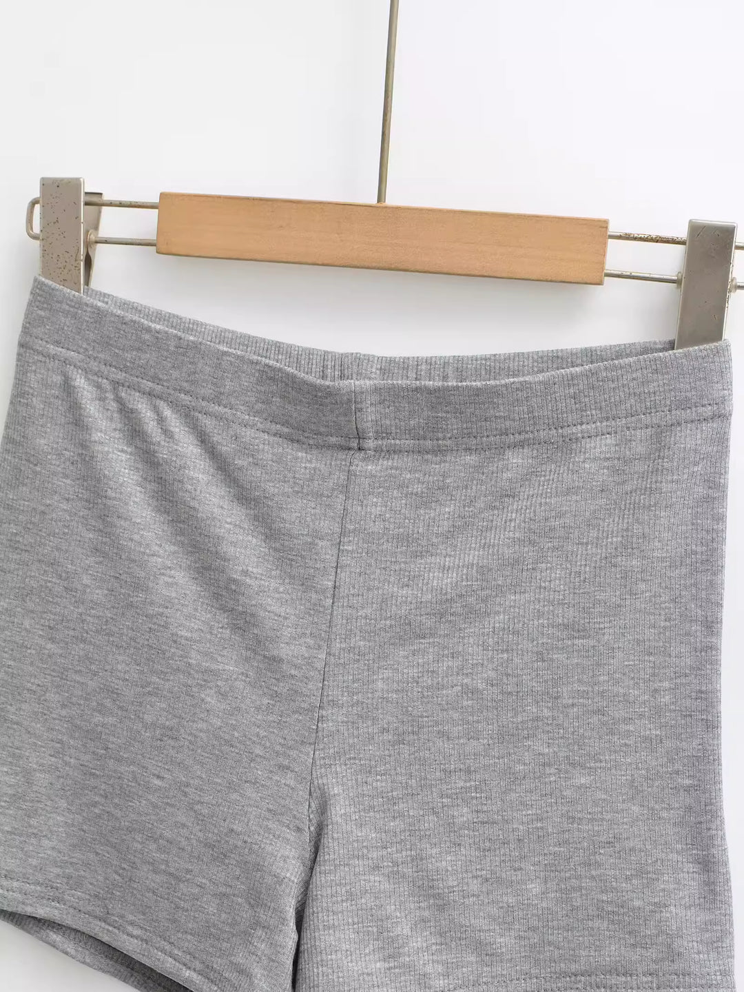 リブフィットショートパンツ