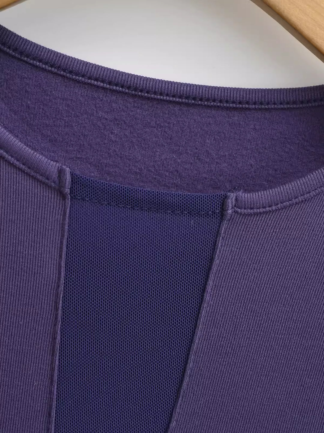 メッシュ切り替えクルーネックボディスーツ