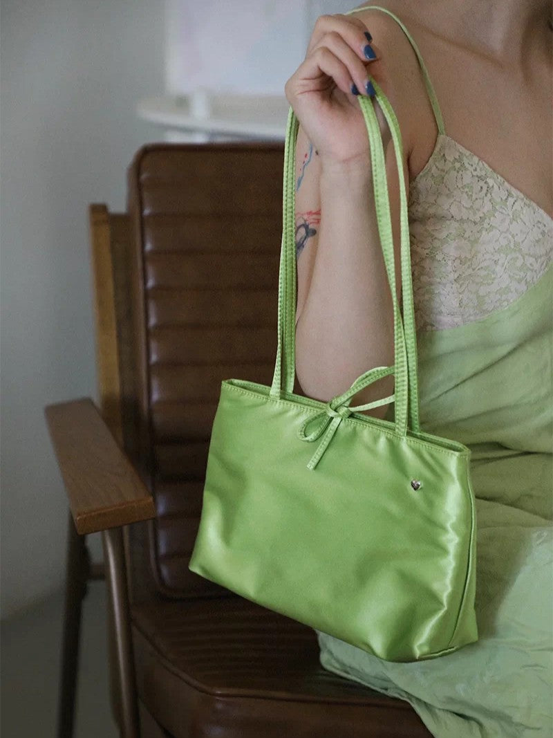 ハートポイントサテンショルダーBag