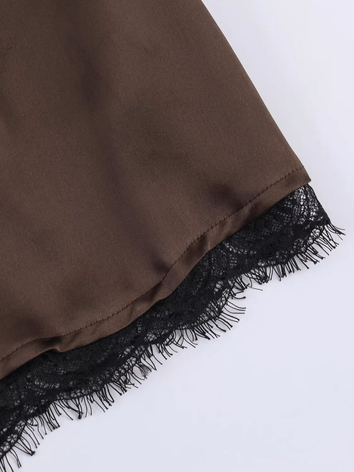 サテンレーストリムショートパンツ