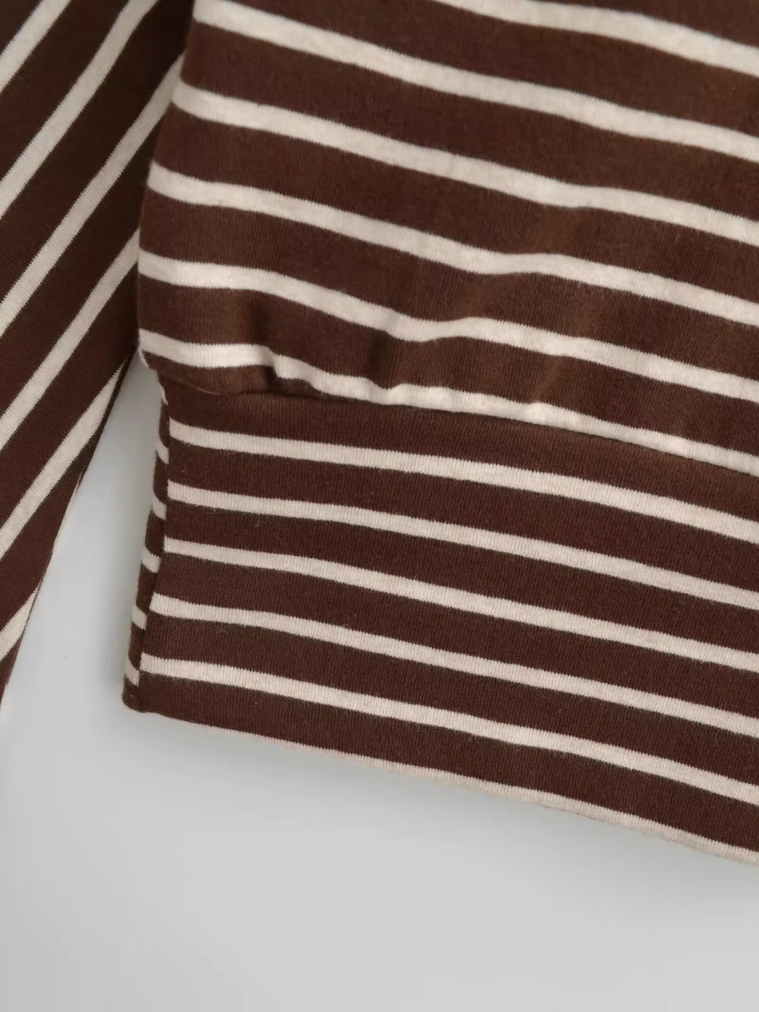 オフショルダーボーダーカットソー