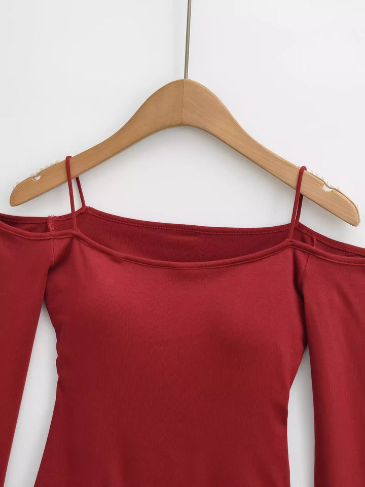 カップ付きオフショルダートップス