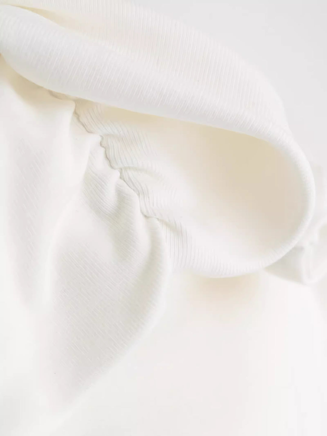 スムースフィットサイドギャザーチューブトップ