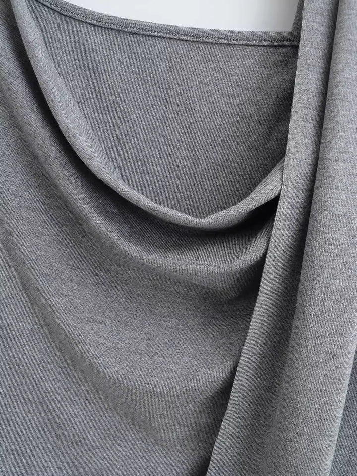 タイ付きドレープネックトップス