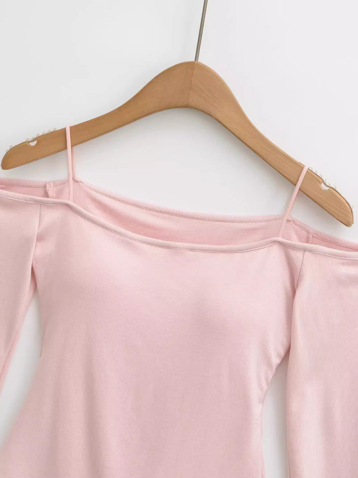 カップ付きオフショルダートップス