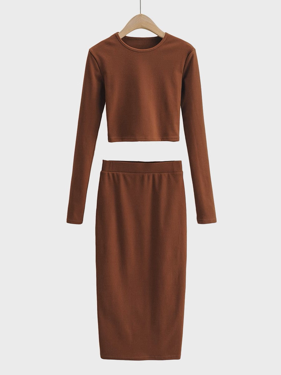 クロップドトップ＆ナロースカート セット