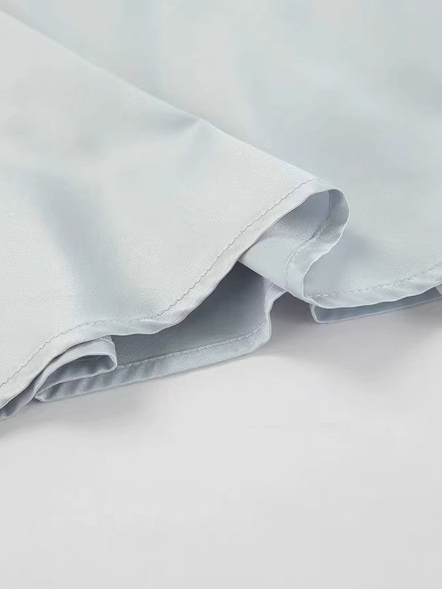サテンスリットロングフレアスカート