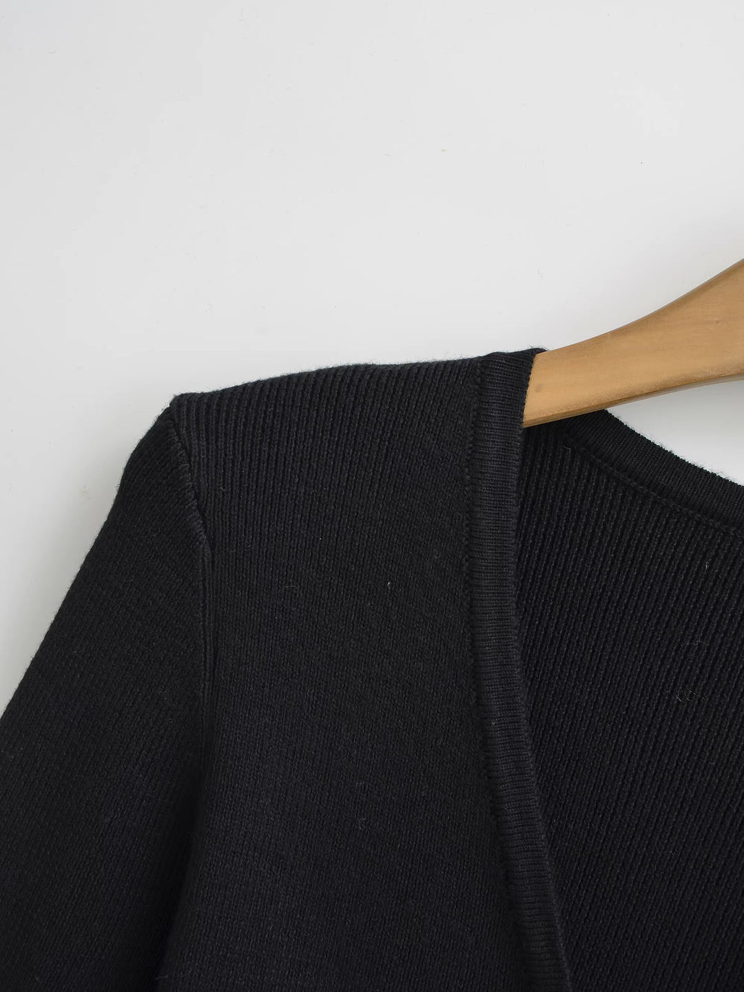 ノーカラーVネックジップカーディガン